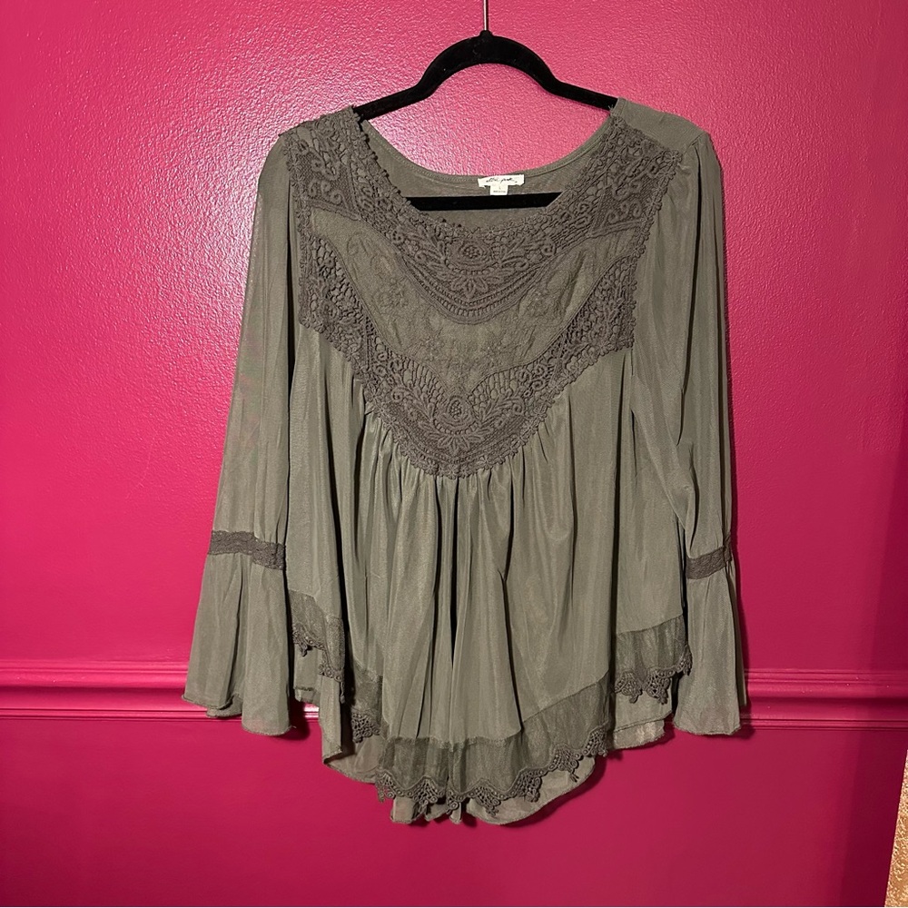 Ultra Pink Olive Lace Women's Blouse